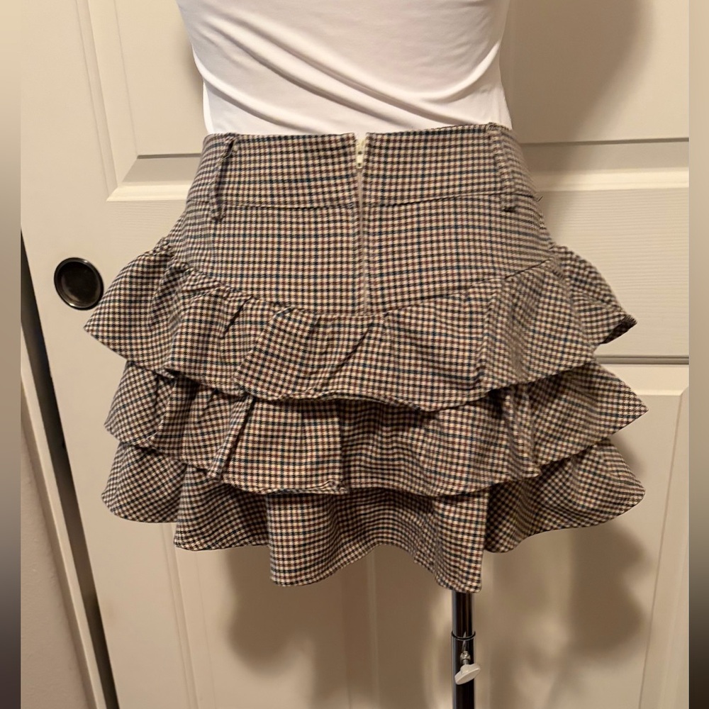 Hot Topic Checkered Ruffle Mini Skirt - Picture 4 of 9